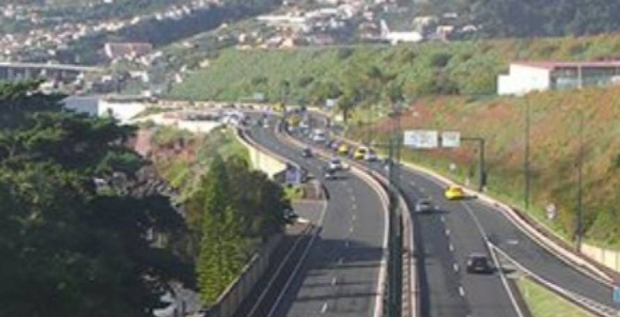 Acidente na via rápida