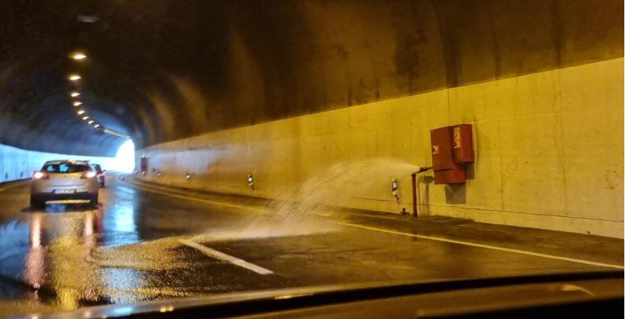 Túnel dos Viveiros alagado