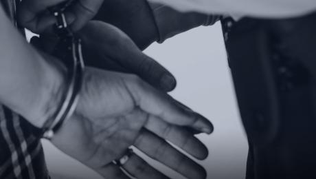 Detido jovem pelo crime de violência doméstica no Funchal
