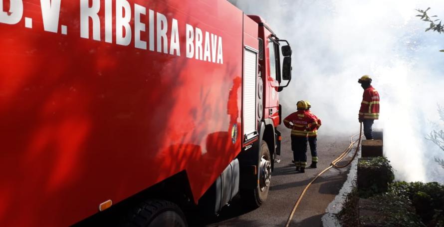 Incêndio na Ribeira Brava