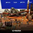 Homem detido com armamento, munições, componentes de armas de fogo, armas brancas e material de natureza militar