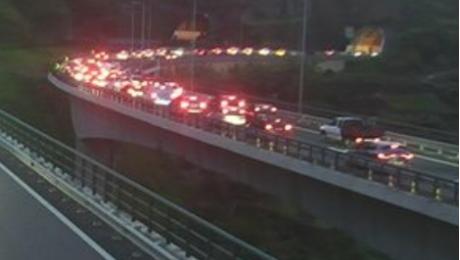 Acidente na via rápida