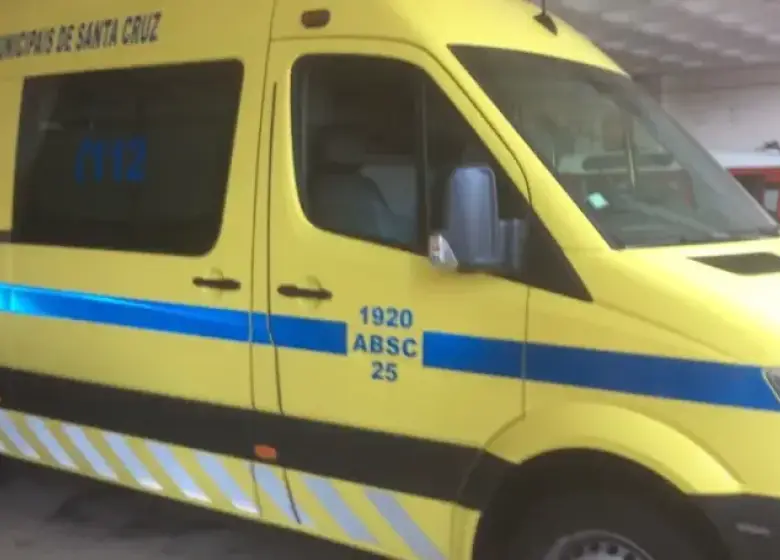 Jovem motociclista ferido num despiste