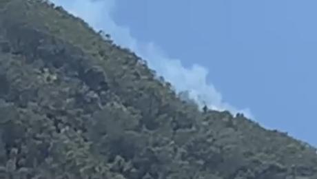 Reacendimento em Machico mobiliza 11 bombeiros e helicóptero