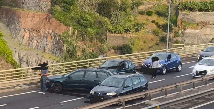 Acidente na via rápida