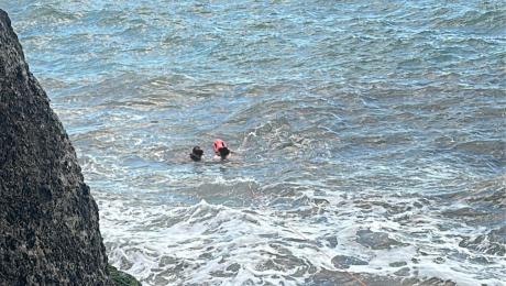 Mais um homem resgatado em dificuldades no mar