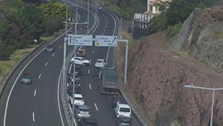 Acidente na via rápida no Caniço