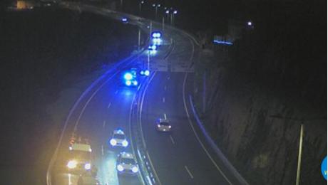 Três feridos num acidente entre três carros na via rápida