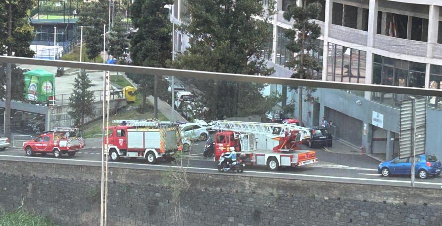 Alerta para incêndio mobiliza sete viaturas e 21 bombeiros