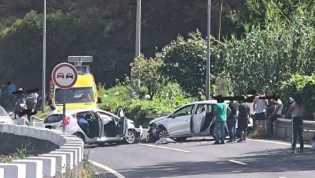 Violento acidente na Serra de Água