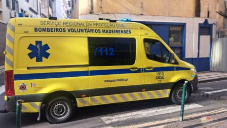 Motociclista ferido num despiste
