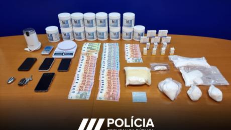 Casal detido com mais de 6800 doses de droga