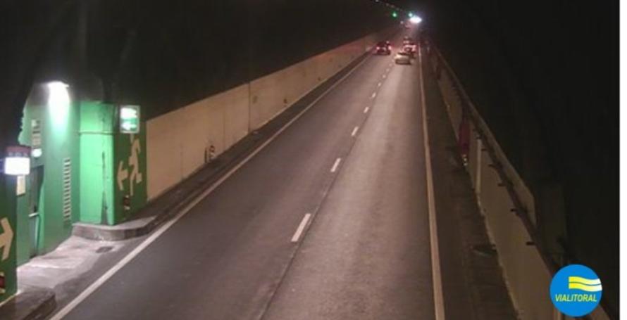 Despiste na via rápida fere motociclista