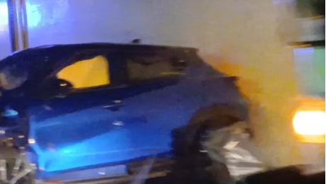 Bebé recém-nascido e homem feridos num aparatoso despiste na via rápida