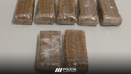 1866 doses de droga apreendidas no Funchal pela PSP