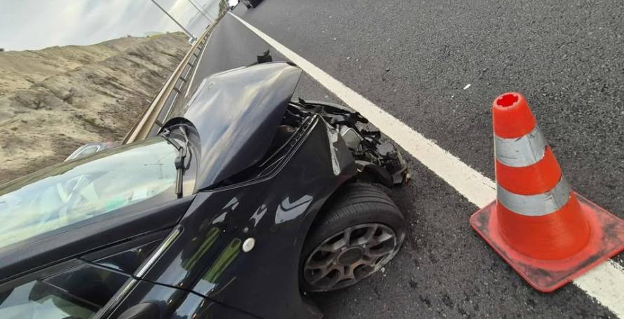 Carro furtado perto do Madeira Shopping
