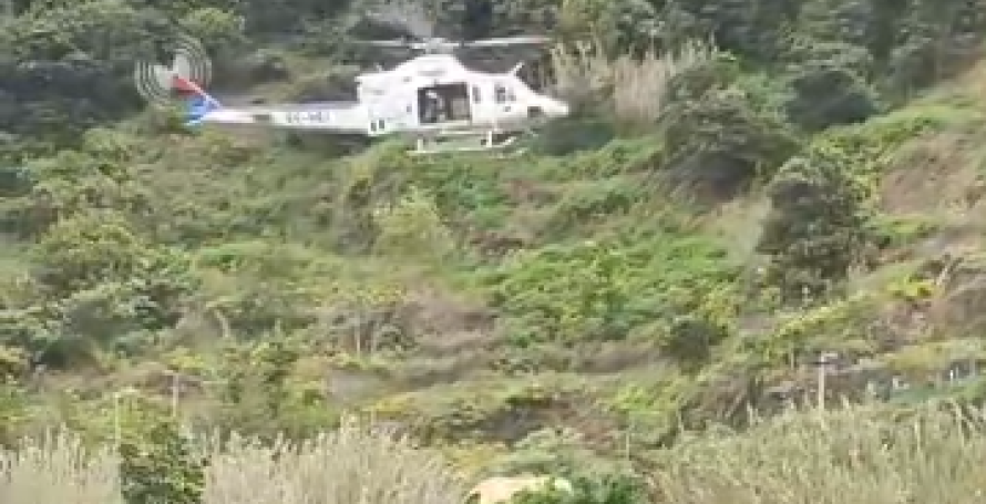 Veja o vídeo do resgate aéreo do piloto ferido no Rali de São Vicente; um dos feridos é grave