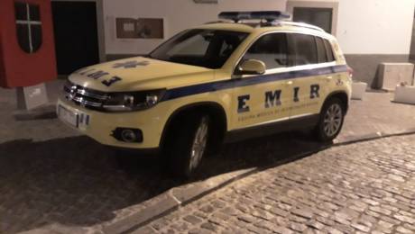 Homem sofre paragem cardiorrespiratória