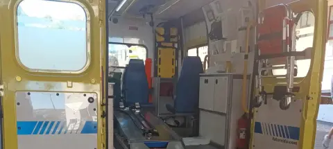 Mulher cai das escadas rolantes do Anadia