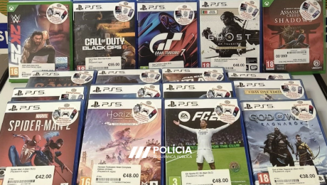 Jovem roubou 35 jogos de Playstation avaliados em 2500 euros