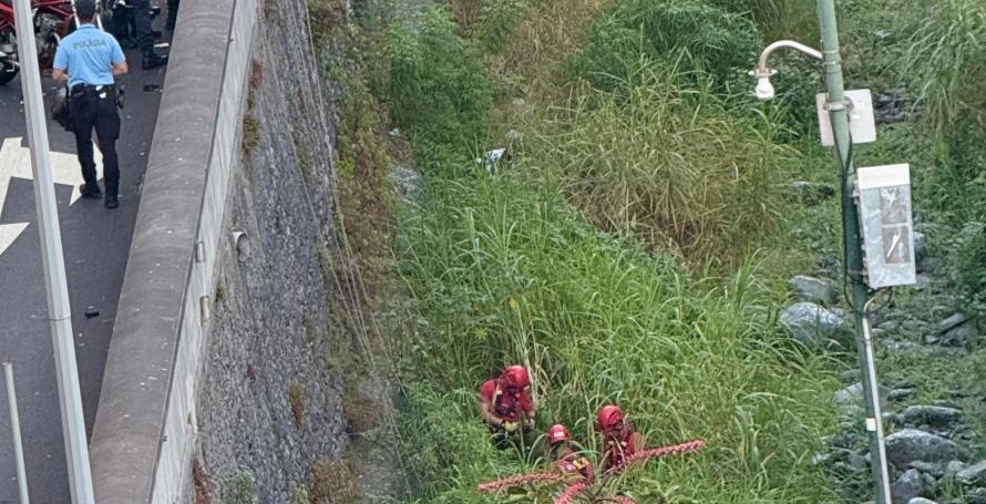 Há novas informações dos feridos do acidente que levou à queda de uma rapariga numa ribeira