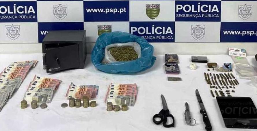 Detido jovem com 19 anos com quase 500 doses de droga