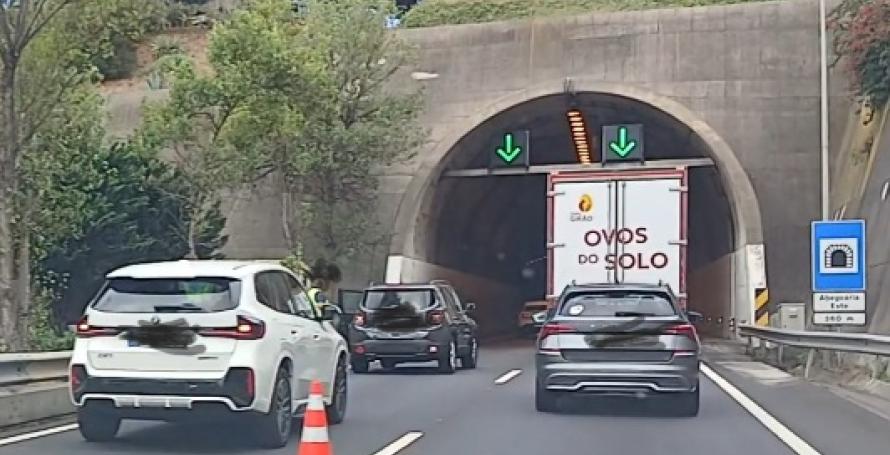 Acidente na via rápida