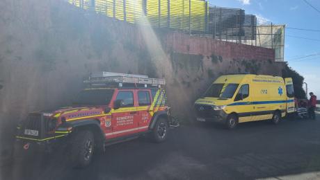 Turista com 80 anos aventura-se a fazer levada mas acaba ferido