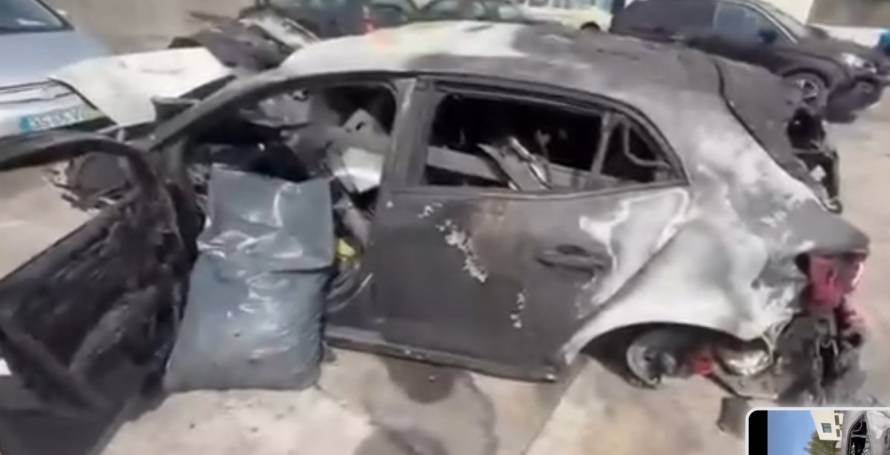 Veja como ficou o carro acidentado e incendiado ontem na via rápida