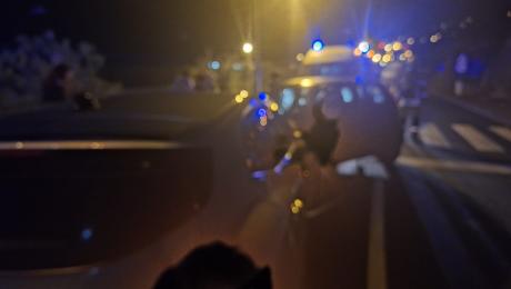 Condutor entra em sentido contrário numa rotunda e provoca acidente que causa dois feridos