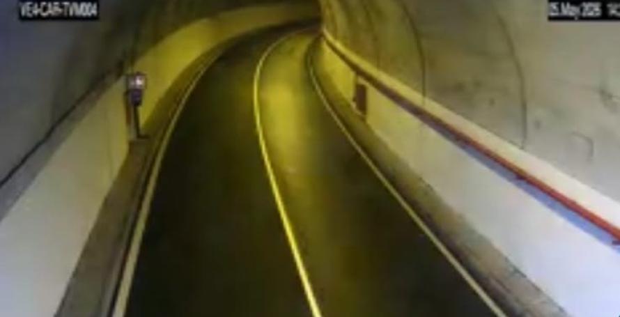 Via expresso fechada no Seixal devido a derrocada e ribeiro que transbordou