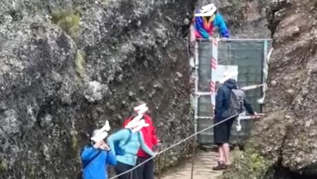 Turistas saltam vedação em zona interdita da Vereda do Areeiro