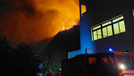 Incendiário da Calheta condenado a, no mínimo, três anos de internamento
