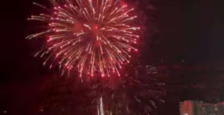 Incêndio após o fogo de artifício em Machico