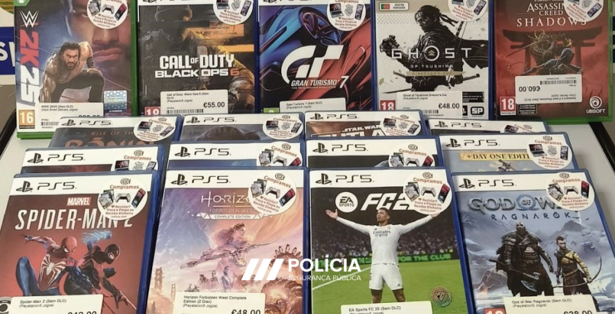 Jovem roubou 35 jogos de Playstation avaliados em 2500 euros