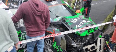 Piloto e co-piloto feridos num despiste no Rali de São Vicente