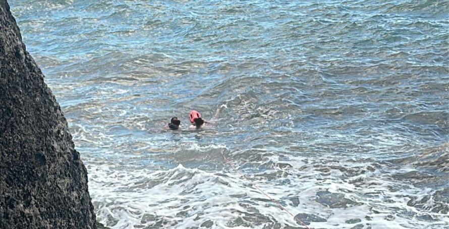 Mais um homem resgatado em dificuldades no mar
