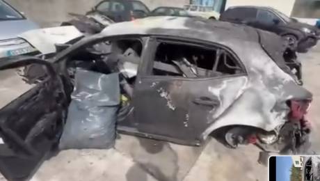 Veja como ficou o carro acidentado e incendiado ontem na via rápida
