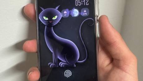 Telemóvel encontrado num TVDE