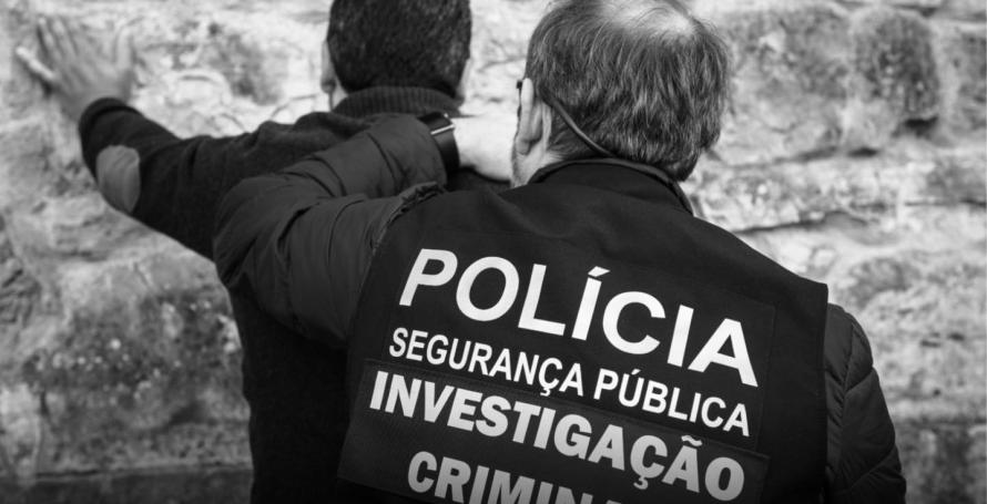Jovem detido com 123 doses de droga que alegou que seriam vendidas num evento desportivo