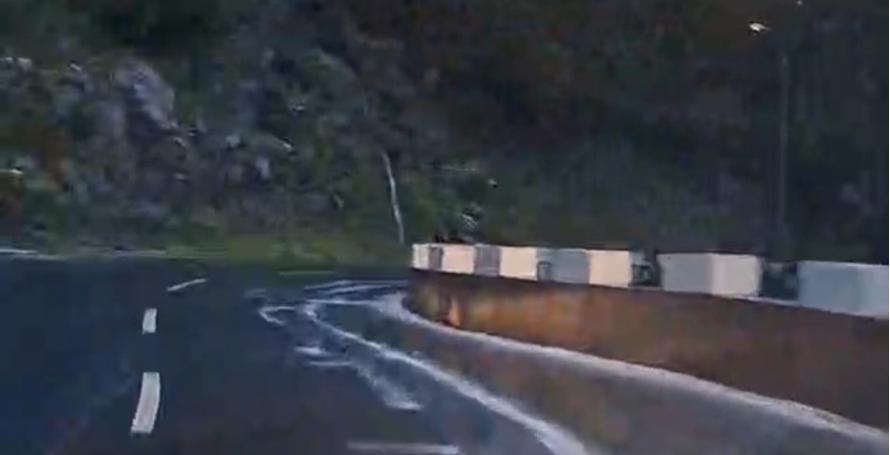 Gelo na estrada no Curral das Freiras (Com vídeo)